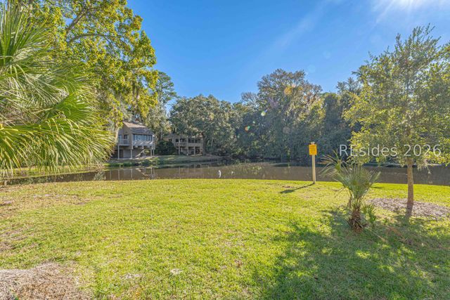 57 Night Heron Ln, Hilton Head Island, SC 29928
