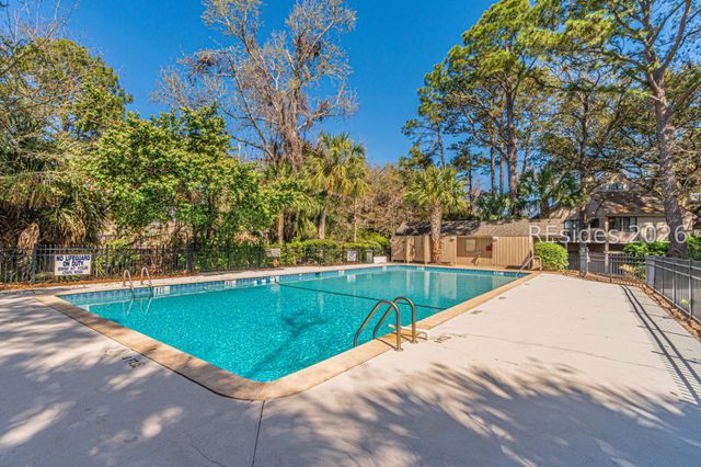 57 Night Heron Ln, Hilton Head Island, SC 29928