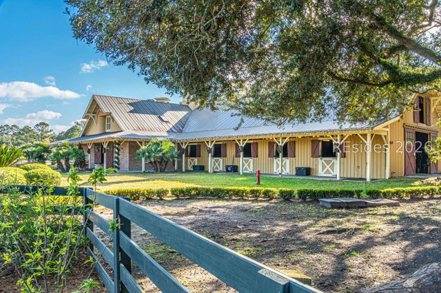 57 Night Heron Ln, Hilton Head Island, SC 29928