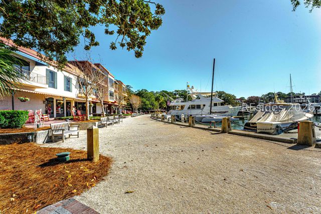 57 Night Heron Ln, Hilton Head Island, SC 29928