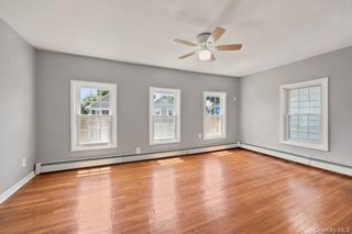 9 Arlington Place, Newburgh, NY 12550