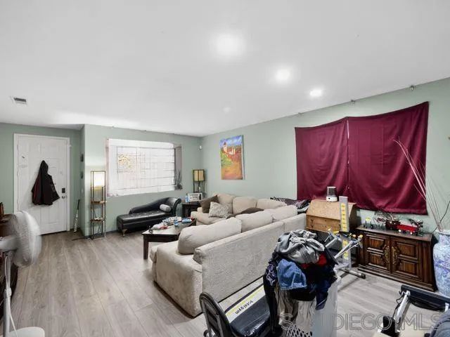 2824 Lancaster Ave, Hemet, CA 92545