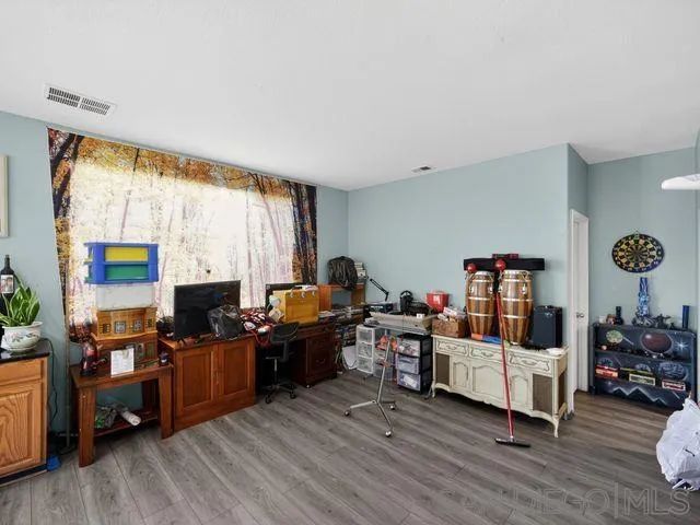 2824 Lancaster Ave, Hemet, CA 92545