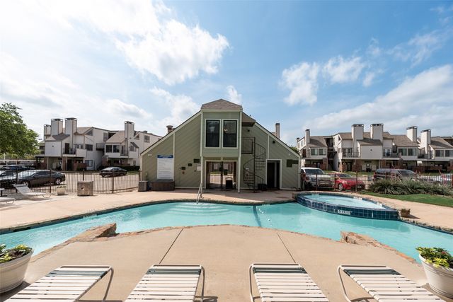 3125 Sondra Drive 108, Fort Worth, TX 76107