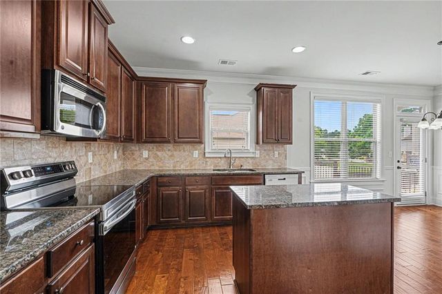 1863 Ivy View Walk, Loganville, GA 30052
