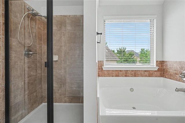 1863 Ivy View Walk, Loganville, GA 30052