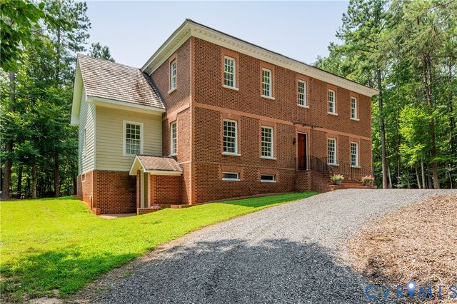 13173 Scotchtown Rd, Beaverdam, VA 23015
