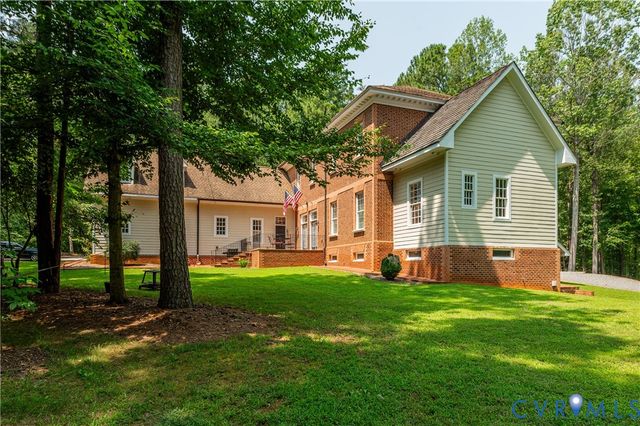 13173 Scotchtown Rd, Beaverdam, VA 23015