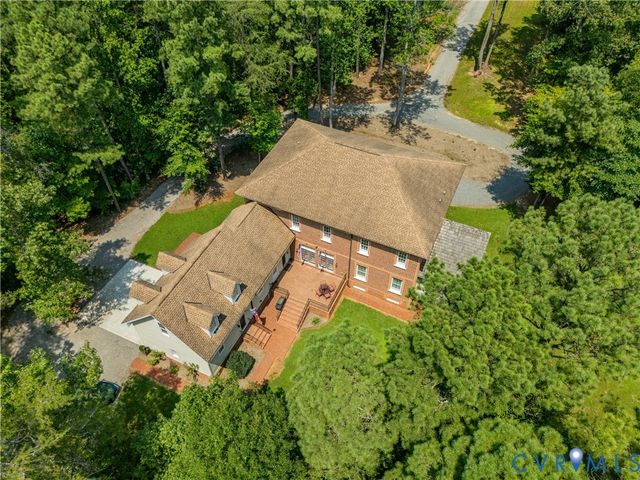 13173 Scotchtown Rd, Beaverdam, VA 23015