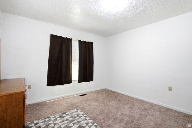 4997 S 2700 W, Roy, UT 84067