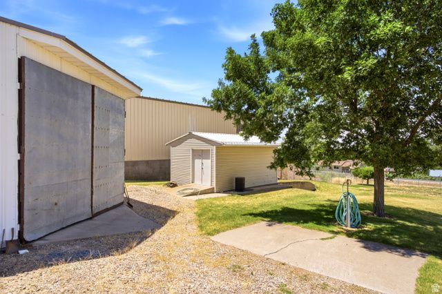 4997 S 2700 W, Roy, UT 84067