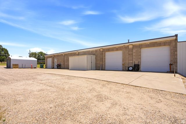 4997 S 2700 W, Roy, UT 84067