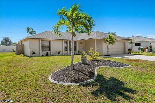 1944 Country Club BLVD, Cape Coral, FL 33990