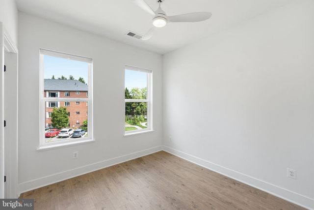 5548 TOPAZ LN, Bethesda, MD 20816