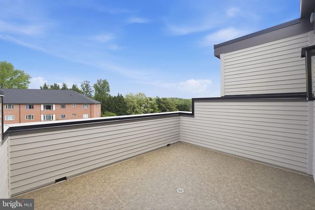 5548 TOPAZ LN, Bethesda, MD 20816