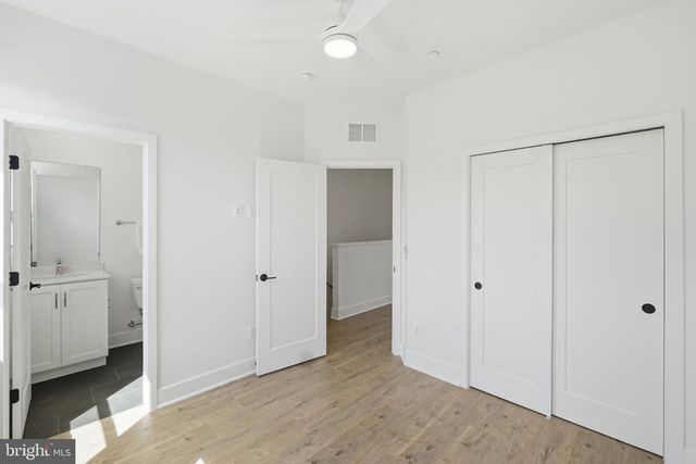 5548 TOPAZ LN, Bethesda, MD 20816