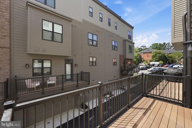 5548 TOPAZ LN, Bethesda, MD 20816