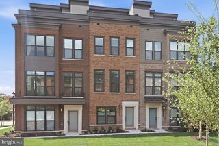 5548 TOPAZ LN, Bethesda, MD 20816