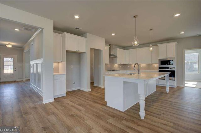 154 Haverling Pass, Hampton, GA 30228