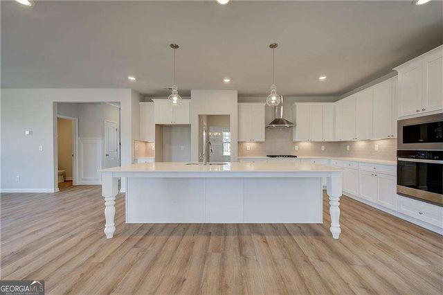 154 Haverling Pass, Hampton, GA 30228