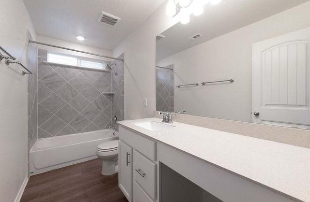 803 Sandhill DR, Austin, TX 78748