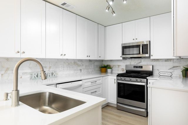 1009 STUCKI TERRACE, Winter Garden, FL 34787