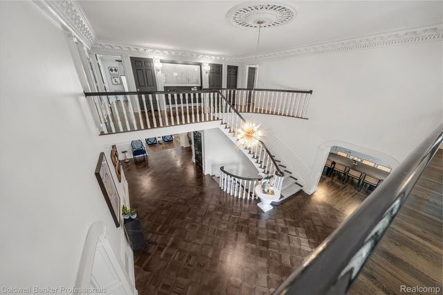 477 Dunston Road, Bloomfield Charter Township, MI 48304