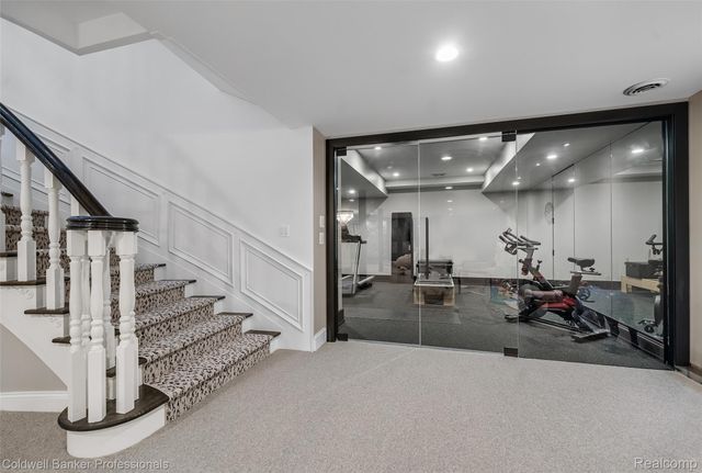 477 Dunston Road, Bloomfield Charter Township, MI 48304