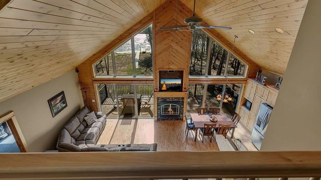 25399 Daventry Road, Paynesville, MN 56362