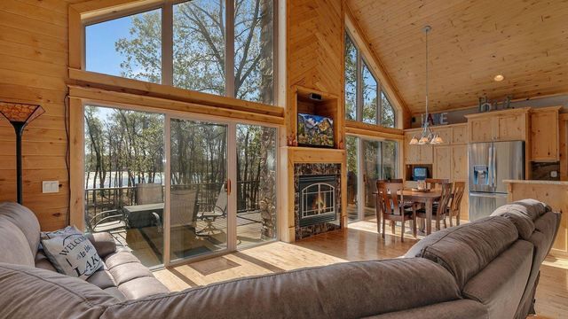 25399 Daventry Road, Paynesville, MN 56362