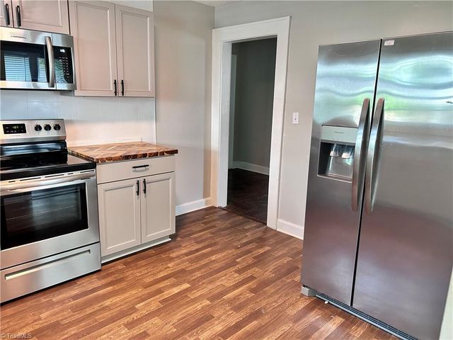 1209 Filbert Place, High Point, NC 27260