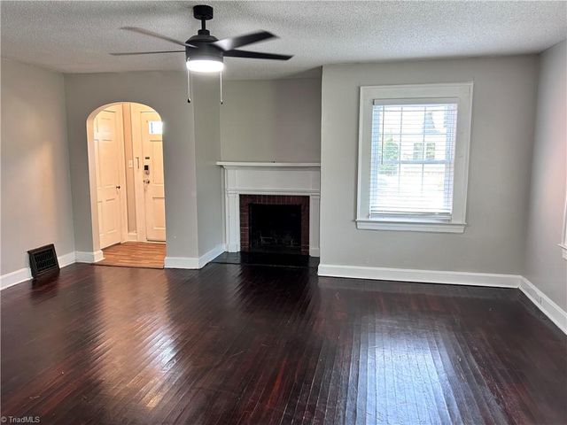 1209 Filbert Place, High Point, NC 27260