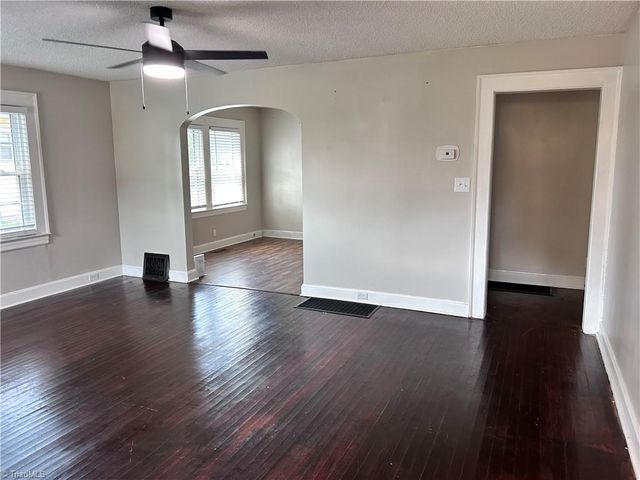 1209 Filbert Place, High Point, NC 27260