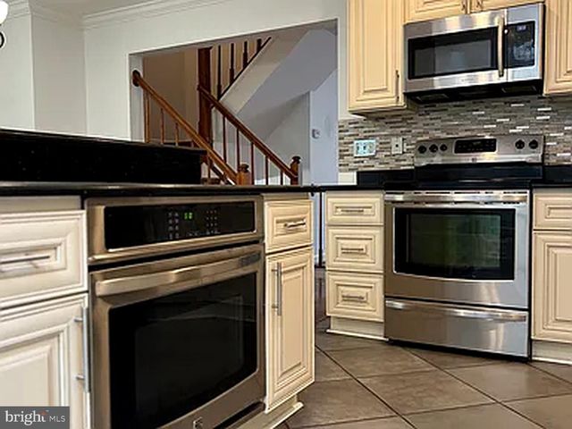 11660 DRUMCASTLE TER, Germantown, MD 20876
