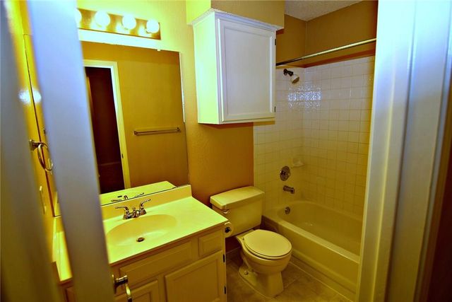 3105 Blazing Star TRL, Cedar Park, TX 78613