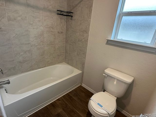 918 Andean Emerald, San Antonio, TX 78253