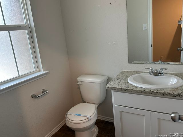 918 Andean Emerald, San Antonio, TX 78253