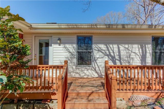 3410 Maynard Circle, Gainesville, GA 30506