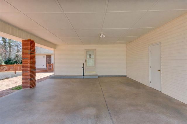 3410 Maynard Circle, Gainesville, GA 30506