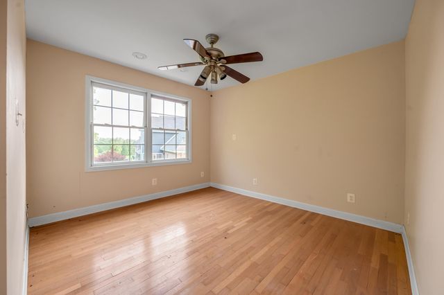 315 Whispering Brook Drive, Nicholasville, KY 40356