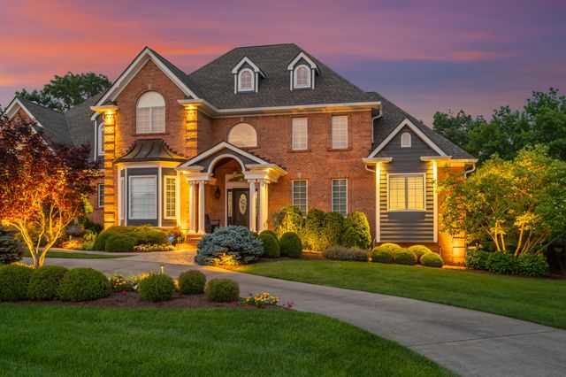 315 Whispering Brook Drive, Nicholasville, KY 40356