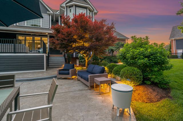 315 Whispering Brook Drive, Nicholasville, KY 40356