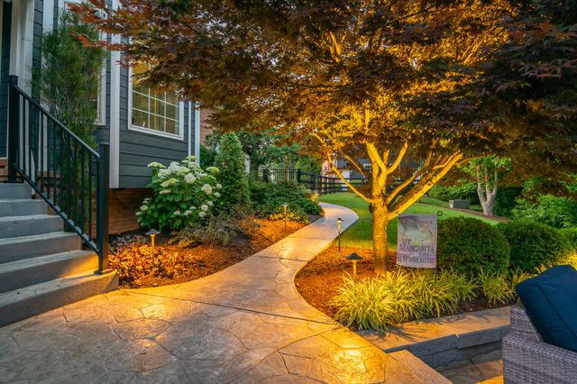 315 Whispering Brook Drive, Nicholasville, KY 40356