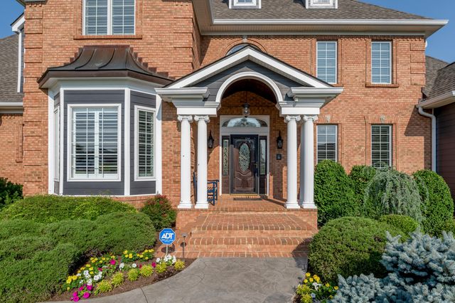 315 Whispering Brook Drive, Nicholasville, KY 40356