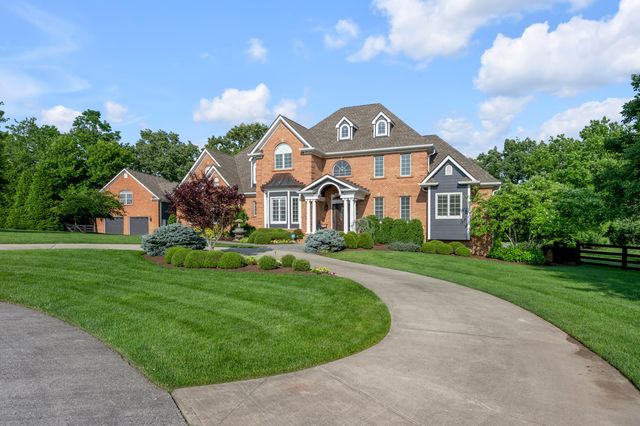 315 Whispering Brook Drive, Nicholasville, KY 40356