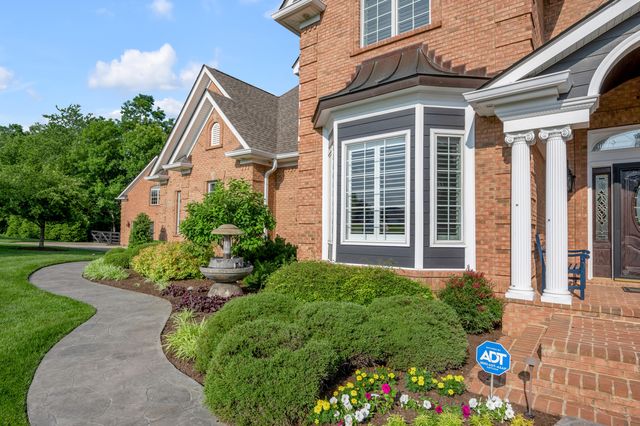 315 Whispering Brook Drive, Nicholasville, KY 40356