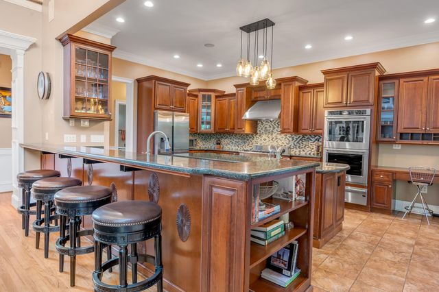 315 Whispering Brook Drive, Nicholasville, KY 40356