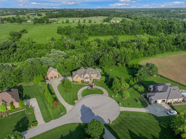 315 Whispering Brook Drive, Nicholasville, KY 40356