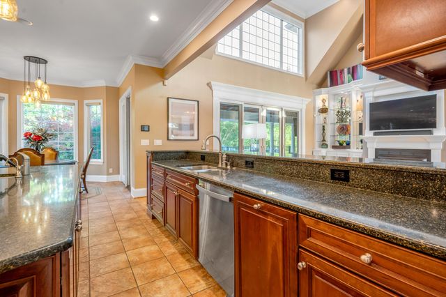 315 Whispering Brook Drive, Nicholasville, KY 40356