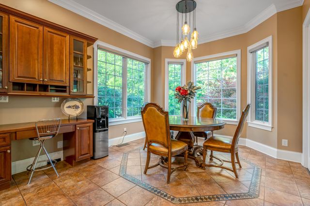 315 Whispering Brook Drive, Nicholasville, KY 40356